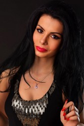 Bianca Preda, Hair: Adrian Mnatacanian, Make-up: Amelia Tamasan - Master Photography